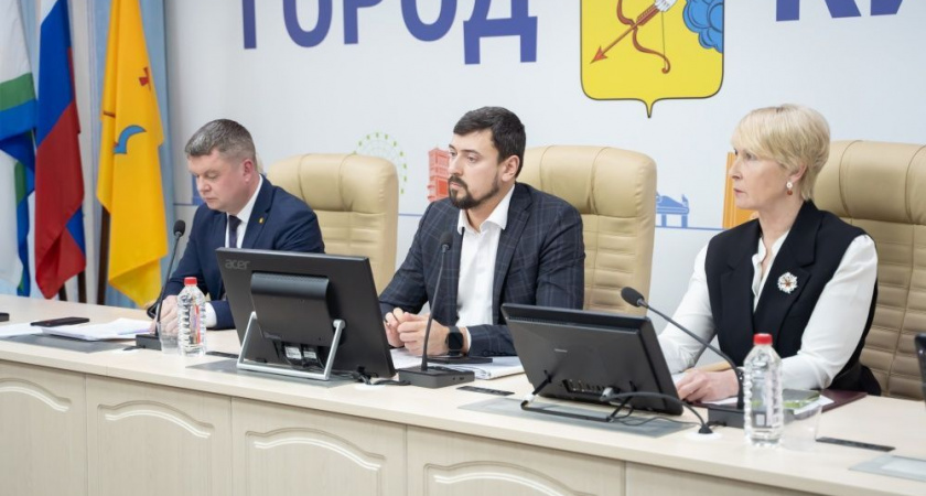 В Кирове усиливают борьбу с несовершеннолетними водителями питбайков