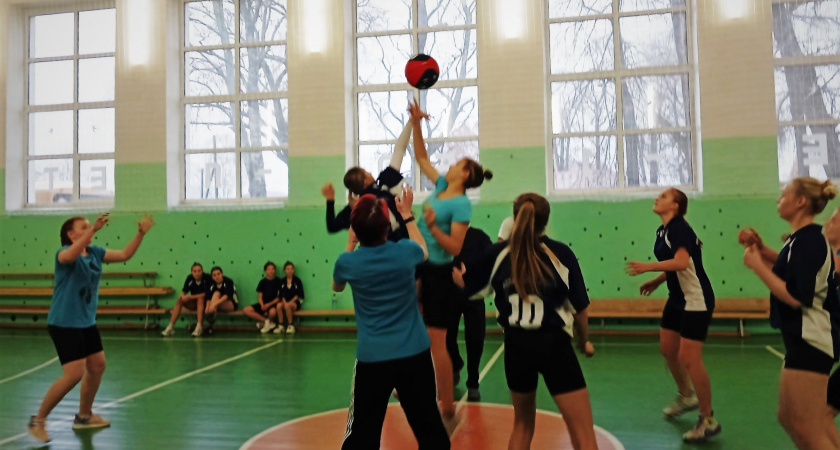 109 школ Кировской области подали заявки на участие в играх Чемпионата ШБЛ "КЭС-БАСКЕТ" сезона 2025/2026 годов