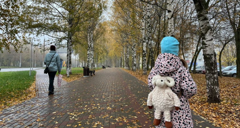 Чудное имя для дочки - в переводе значит "сияющая" и "луч света". Так называют девочек во всем мире