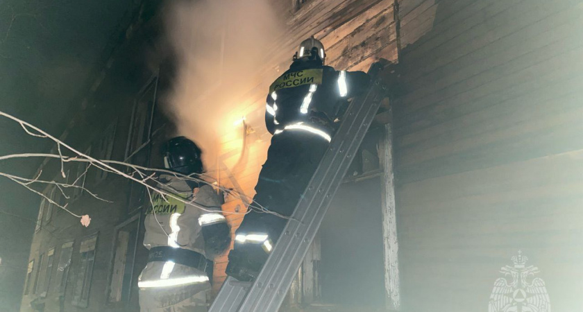 Шесть пожарных расчетов тушили пожар в Вересниках