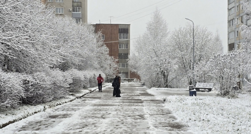 3 вещи никогда не рассказывайте о себе - иначе быть беде: мудрость Юрия Левитанского - полезно знать и юным, и пожилым