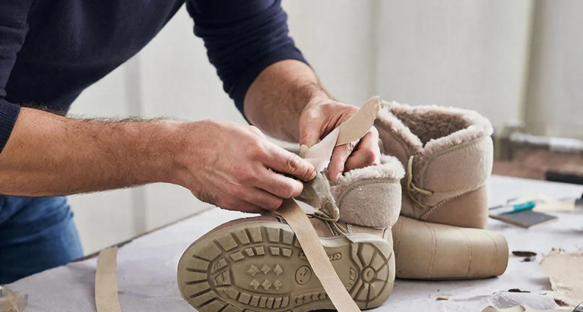 Сделал нескользящую подошву на зимние ботинки: 5 минут и готово - старый и эффективный бабушкин способ