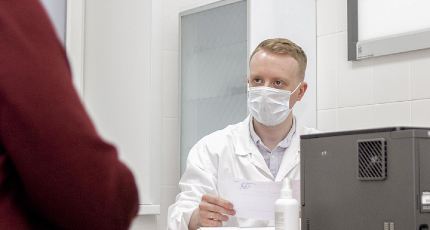 350 целевиков пополнили больницы Кировской области за три года