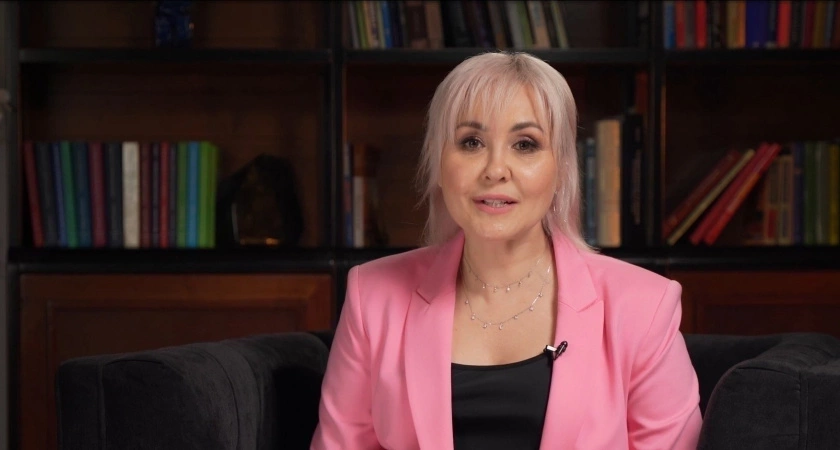 "Восстанут из пепла в декабре-2025": Володина предрекает этому знаку новый путь, полный счастья