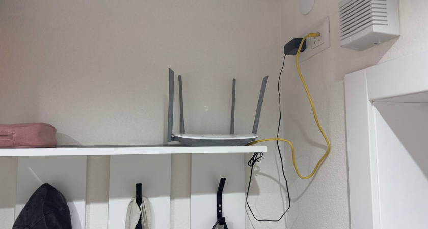 Нужно ли отключать роутер на ночь - запомните раз и на всю жизнь