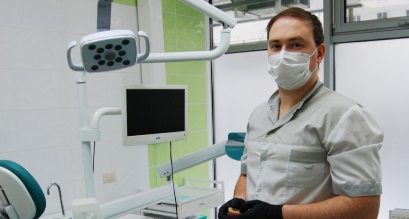 Почему имплантация зубов не может стоить дешево