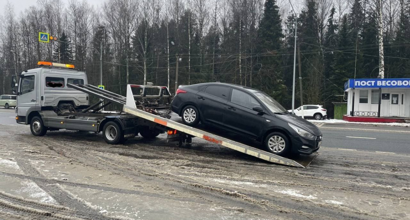 Кировские приставы выследили машину должника, на которой катался его приятель