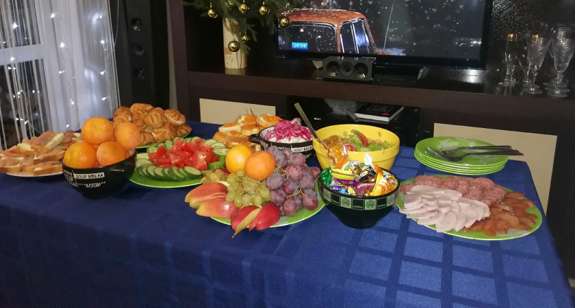 Какие блюда приготовить на Новый год 2026, а что под запретом - Красная Лошадь не одобрит