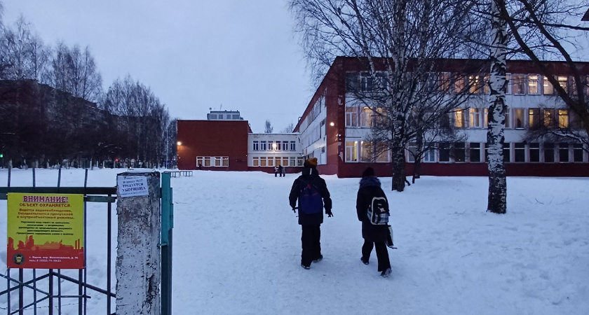 В Кировской области отремонтировали здания 10 школ и 2 детских садов