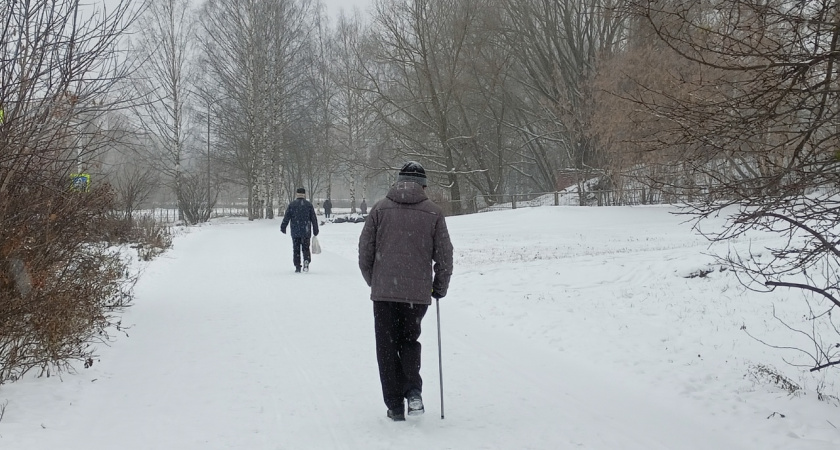 Сделал нескользящую подошву на зимние ботинки: 5 минут и готово - старый и эффективный дедовский метод