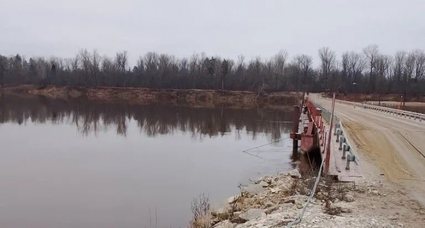 С 6 декабря мост через Вятку под Малмыжем будут разводить каждый день