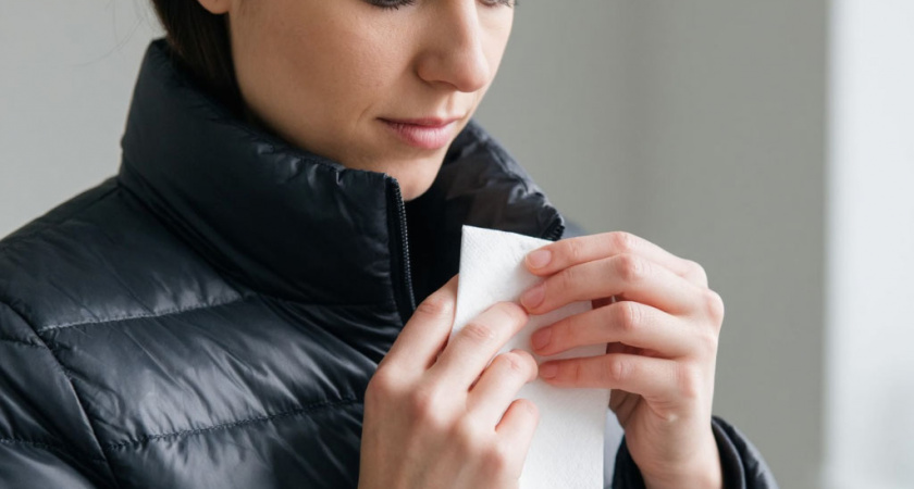 Как легко и просто очистить замызганный воротник пуховика без стирки: проверил 2 копеечных средства и нашел для себя лучшее