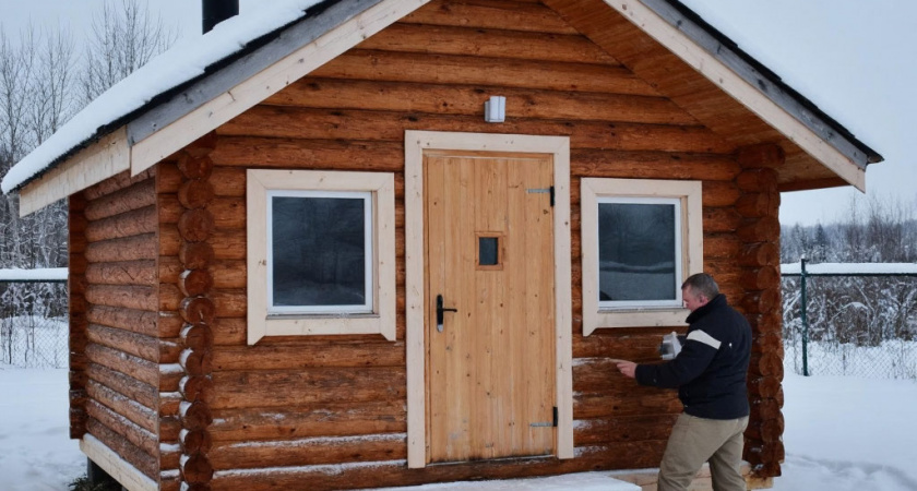 Не минвата и не опилки: вот чем утепляют потолок в бане деревенские гении - лучше всех современных материалов