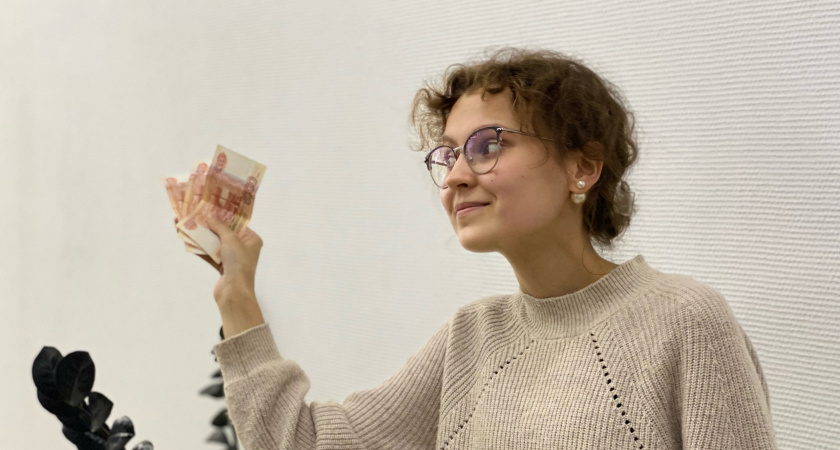 Всего одна простая фраза, а денег - целые карманы: вот что нужно говорить перед выходом из дома для богатства