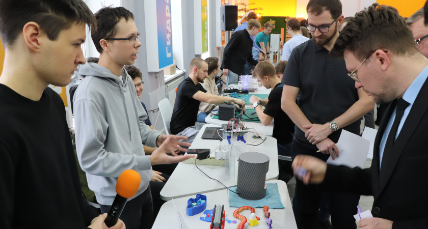 3D-игрушки и анализатор свежести продуктов