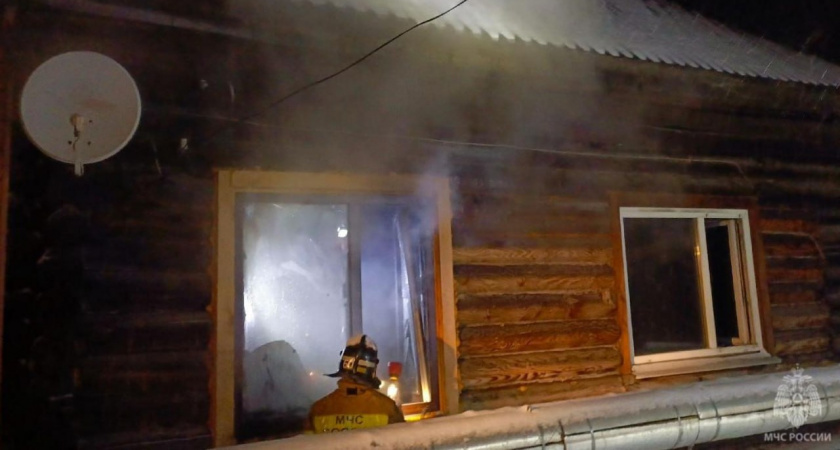 В Яранске мощный пожар в жилом доме унес жизнь человека