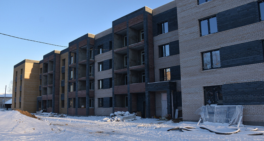 В Омутнинске снова началось строительство больших многоквартирных домов