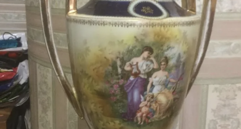 В Кирове продают трофейную вазу за 1,9 млн рублей