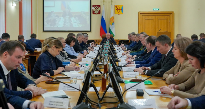 Губернатор призвал чиновников заняться вопросом пробок в западной части Кирова