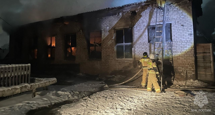 В Юрье при пожаре в котельной травмы получил один человек