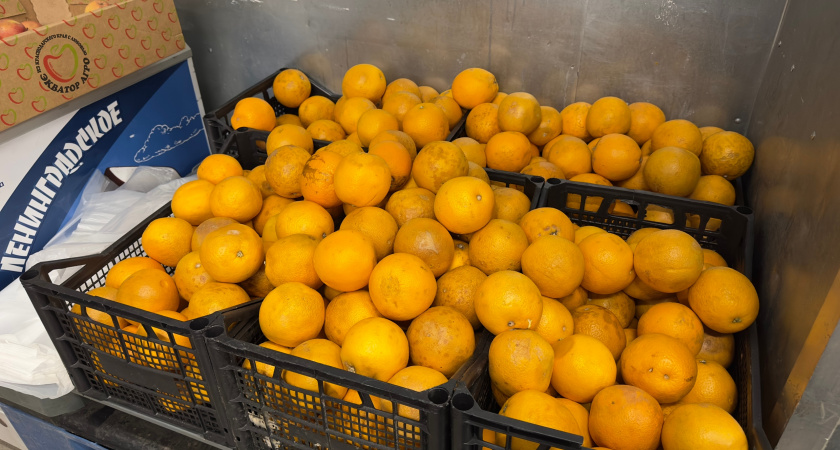 Продавцы не любят, когда покупатели знают этот секрет: как определить сладость мандарина по кожуре