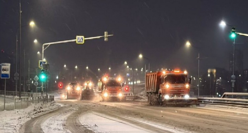 Еще 30 участков дорог освободят от снега – кировчан просят убрать машины