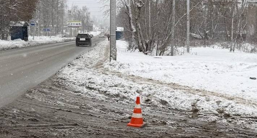 В Кирове полиция ищет водителя, сбившего женщину на улице Луганской
