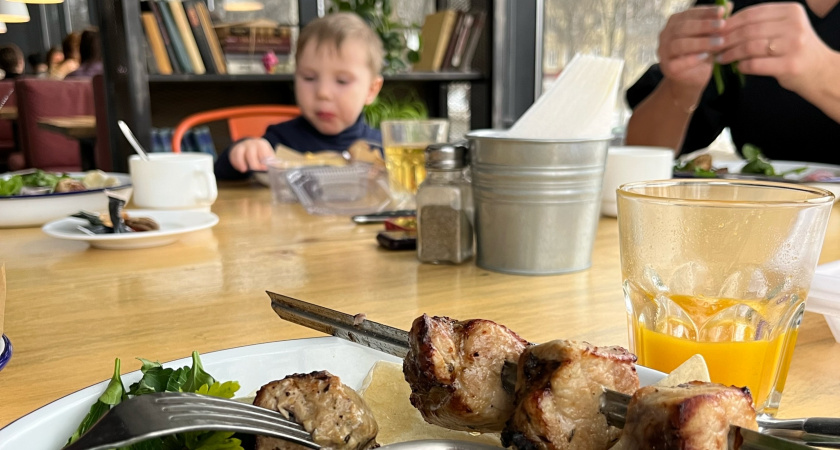 В Кировской области кафе не регистрировало мясные продукты