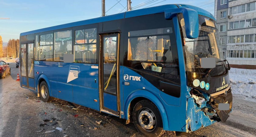 Появились подробности ДТП с автобусом №103 в Кирове: пострадала 9-летняя девочка