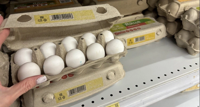 Почему яйца после варки нельзя класть в холодную воду. Запомните раз и навсегда