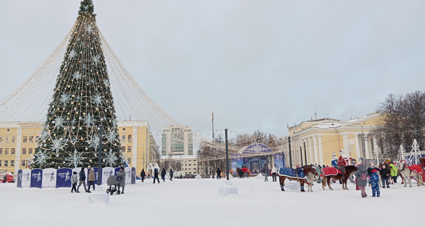 Выходные решили перенести из-за обстановки в стране: новогодние праздники 2025-2026 уже не будут прежними