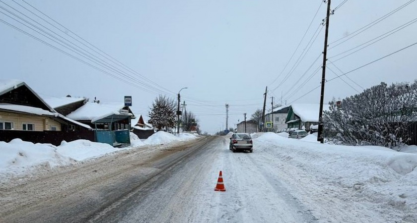 В Котельниче женщина за рулем микролитражки сбила 13-летнюю девочку