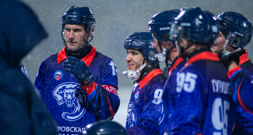 Кировская "Родина" потерпела обидное поражение от "Сибсельмаша" в Новосибирске