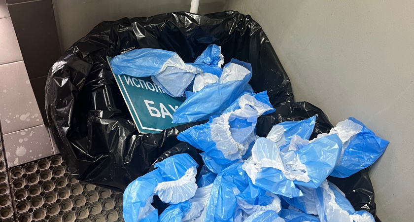 Бахилы в январе беру пачками - и радуюсь своей хитрости: вот каким образом применяю