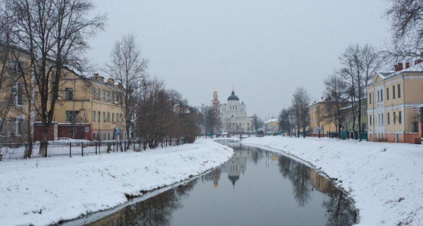 Запущенный и неухоженный российский город, готовящийся вот-вот превратиться в популярный центр туризма