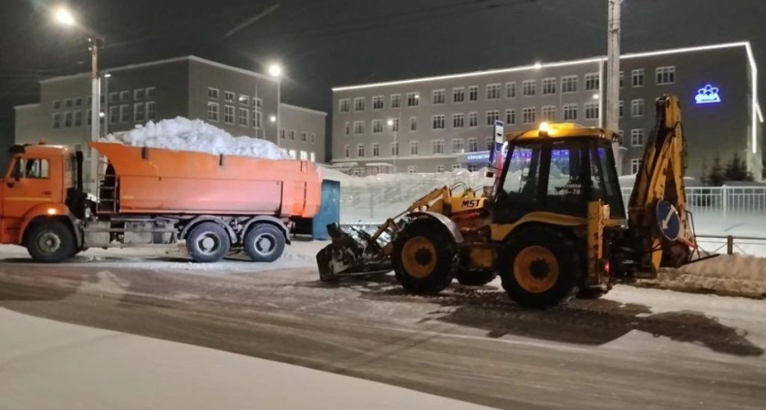 В Кирове определили список из 18 улиц для вывоза снега