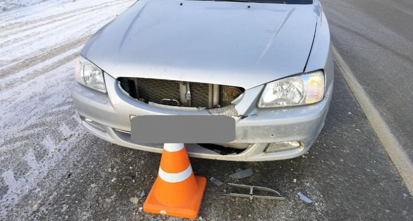 Годовалая девочка и две женщины получили травмы в аварии на трассе под Кировом