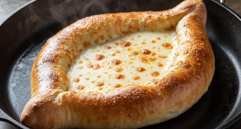 Теперь обожаю это блюдо - ленивый хачапури на сковороде: готовлю за считанные минуты