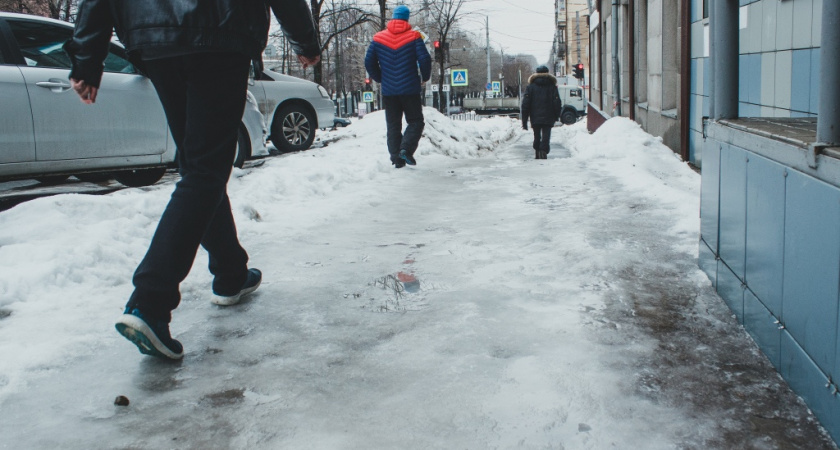 2 "пшика" на подошву - и расхаживаю по льду как по асфальту: хитрый лайфхак для скользкой зимы