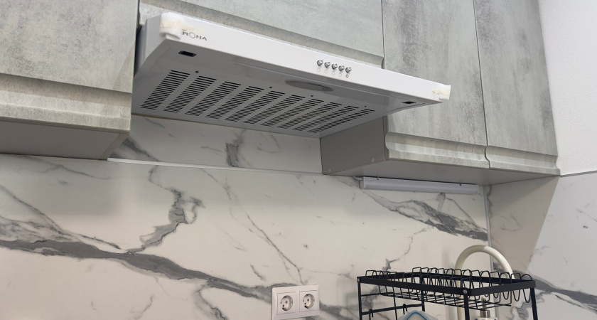 Почему умные хозяева отказываются от традиционных вытяжек