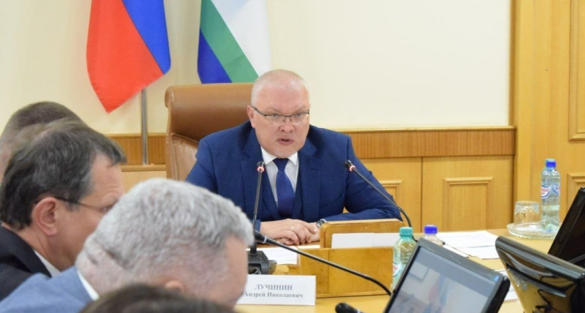 Губернатор прокомментировал сход грузового состава с рельсов в Оричевском районе