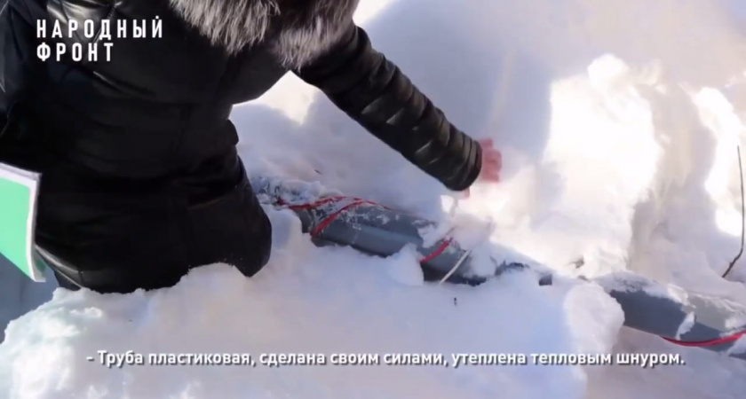 Жильцы дома на Монтажников разочаровались в УК и сами сделали себе канализацию