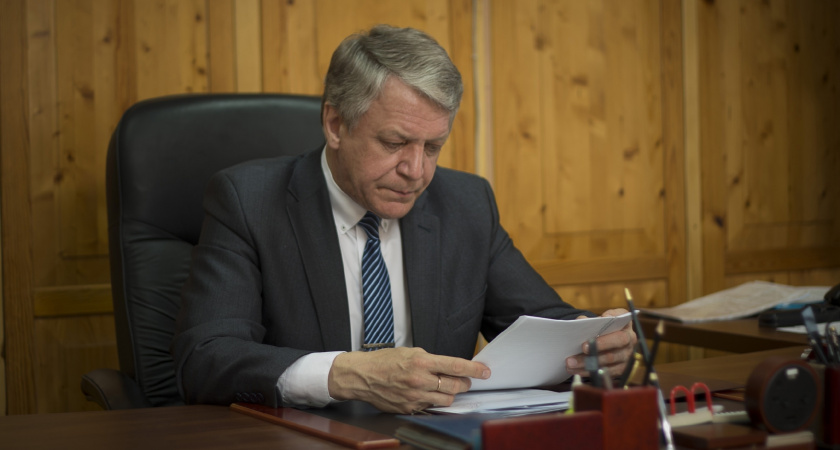 Глава Омутнинского района Александр Малков увольняется после 11 лет в должности