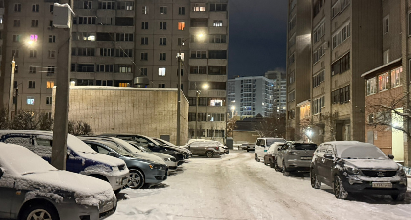 Парковка не спасёт: инспекторы ГАИ начали ловить водителей во дворах, чтобы выписать штраф – закон не поможет и вот почему
