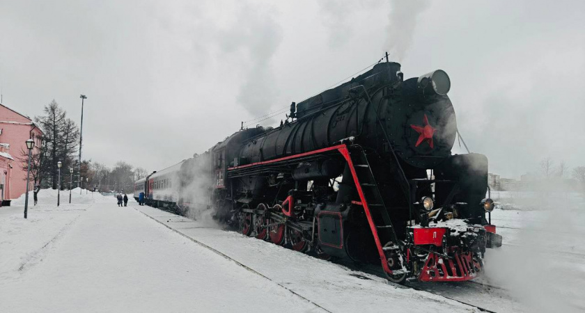 Легендарный ретропоезд снова отправился по маршруту Киров – Слободской