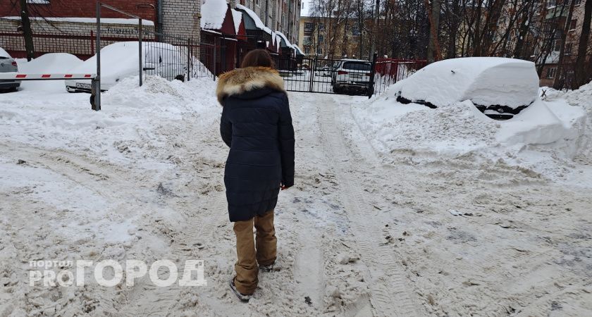 Кировчанам рассказали, куда жаловаться, если двор не чистят от снега