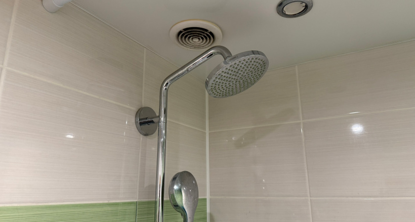 В США и Канаде отказались от ванны и душа - у них есть третий вариант: лучше и удобнее во всем