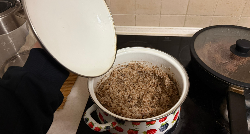  Сытный ужин без мяса: гречка с капустой, от которой не оторваться — простой рецепт на каждый день и в пост