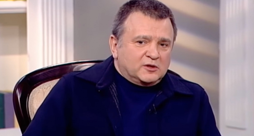 От всенародной любви до громкого скандала: как сложилась судьба Кизякова из "Пока все дома" (6+)