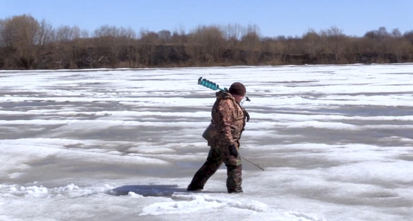 Власти изменили сроки ограничений выхода на лед водоемов в Кировской области
